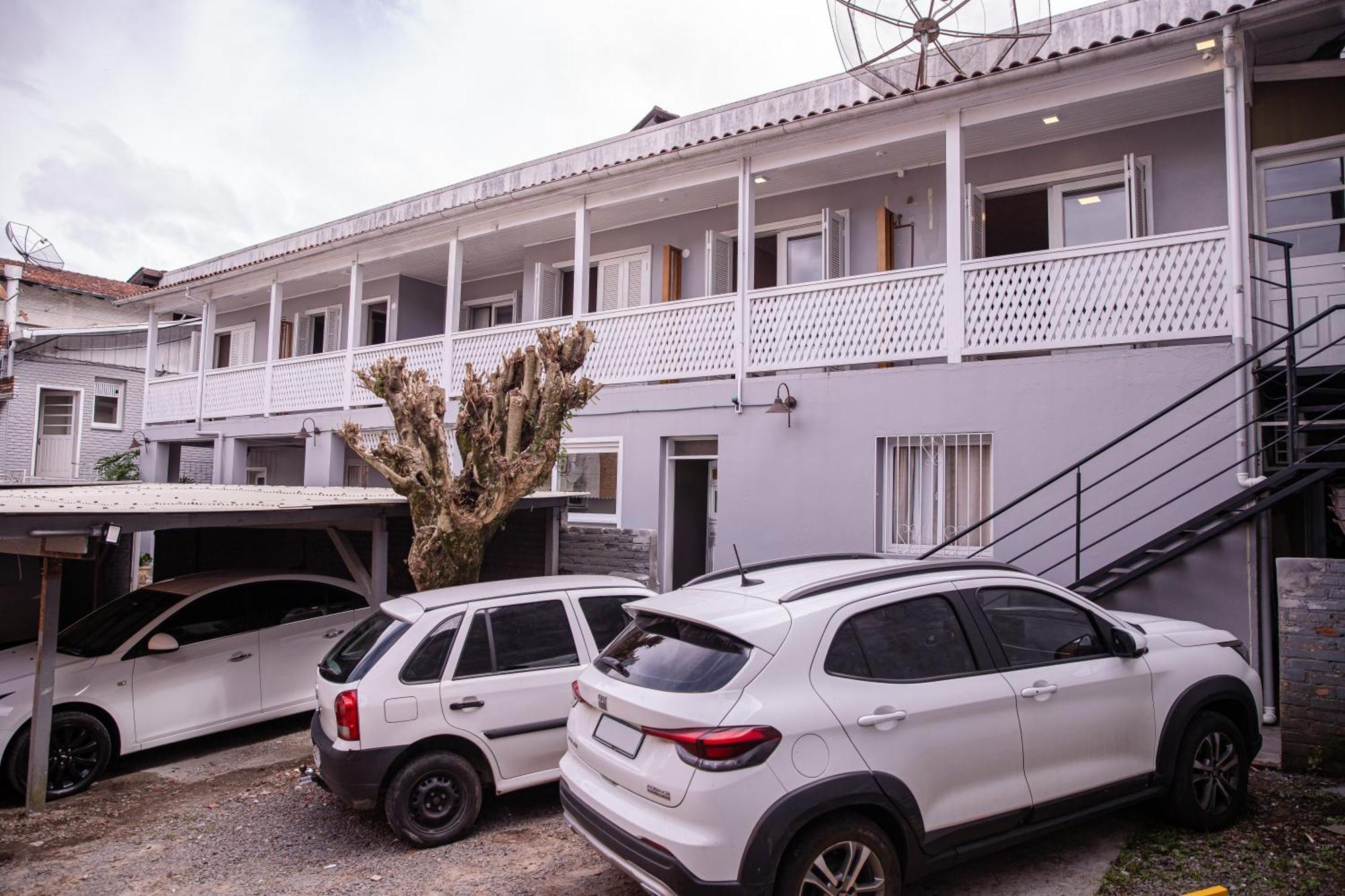 Hospedagem Vila Suica Centro غرامادو المظهر الخارجي الصورة